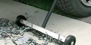 Here's the guide you've been looking for this metal detector is easy enough to hold, measuring 5.5 x 1.1 x 7.5 inches. Choosing The Best Magnetic Sweepers For Picking Up Metal