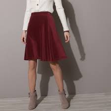 Poches coupées, fermeture bouton, fermeture croisée, fente/fendu, pinces, doublure * taille du. Jupe Patineuse Courte Velours Maille Milleraie Blancheporte