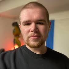 What are reliable HDMI extenders over Cat5e/6 cables for long distance  video transmission?