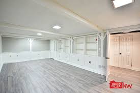 2607 N Stratford Road Arlington Heights Helen Oliveri Split Level House Stratford Arlington Heights