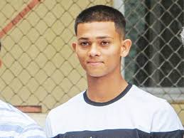 He used to work at a pani puri stall to meet his ends. From Living In Tents And Selling Pani Puris Yashasvi Jaiswal Made It To India Dressing Room Cricket Gulf News