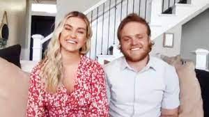 She married at a young age. Dwts Pro Lindsay Arnold Shares The Exact Moment She Found Out She Was Pregnant Exclusive Entertainment Tonight