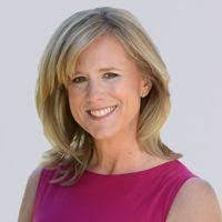 April Snavely's Instagram, Twitter & Facebook