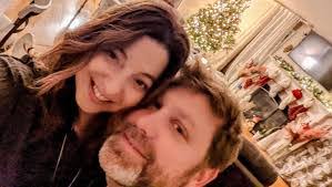 Pamela Mass's Instagram, Twitter & Facebook