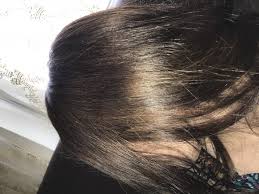 Ein helles färbemittel kann eine subtile änderung bewirken, ebenso wie natürliche methoden, um deine locken aufzuhellen. Wie Kriege Ich Dunkle Haarfarbe Wieder Raus Haare Friseur Schwarze Haare