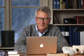 Tegnell's thinking appears to have been shaped by his predecessor, johan giesecke, an epidemiologist and professor emeritus at ki with whom he exchanged many emails. Smittskyddsexperten Som Aldrig Slar Sig Till Ro Sjukhuslakaren