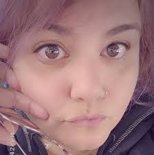 Melina Barry's Instagram, Twitter & Facebook