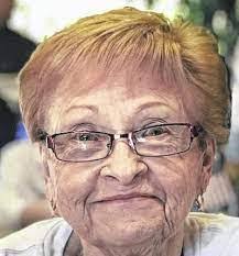 Marilyn Wenger's Instagram, Twitter & Facebook