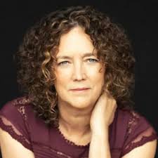 Barbara Bell's Instagram, Twitter & Facebook