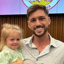 Robbie Rushing's Instagram, Twitter & Facebook