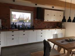 Kuchnia Ikea Metod Z Bialymi Frontami Savedal I Uchwytami Eneryda Ikea Kuche Metod Ikea Kuche Metod Kuche