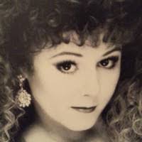 Gina Yingling's Instagram, Twitter & Facebook