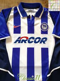 Der offizielle account von hertha bsc. Hertha Home Football Shirt 2002 2004 Sponsored By Arcor