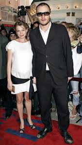 Abington 19, hull 3 (5 inn.): Michelle Williams And Heath Ledger In 2021 Heath Ledger Daughter Michelle Williams Heath