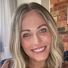 Amazon.com: Laura Sims: books, biography, latest update