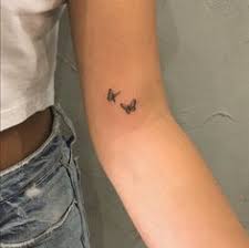 This butterfly tattoo design looks very feminine and delicate. 370 Girly Tattoos Ideas Tattoos Body Art Tattoos Cute Tattoos