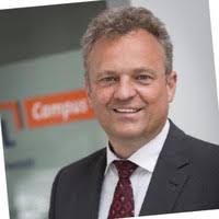 Jennifer Folkerts's Instagram, Twitter & Facebook