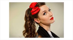 It is a very commonly seen women's 1970s hairstyle, especially with the younger generation and teenage schoolgirls. Buy 1950s Hairstyles Ponytails With A Reserve Price Up To 66 Off