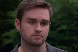 BBC EastEnders fans demand Sharon Watts brings 'brilliant' extra back to  Walford