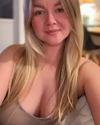 Single, honest, and caring🥰 Am I your type? #fblifestyle