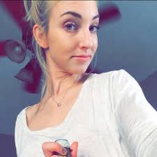 Amanda Dedmon (@shamanda89)