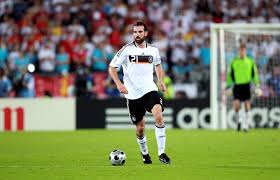 Wie das amtsgericht düsseldorf am montag mitteilte, wurde die anklage der staatsanwaltschaft gegen ihn zugelassen. Dd91qnouibkjgm