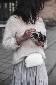 Und schon hab ihr einen ganz neuen. Trend Plisseerock So Tragst Du Faltenrocke Im Alltag Julies Dresscode