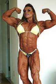 In her more than 60 year career and 82 years of life, 00:00:12 a cantora e atriz quebrou regras e convenções.; Simone De Oliveira Body Building Women Muscular Women Muscle Women