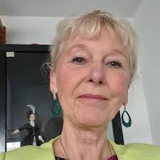 Midnight sent to LoRA brothers with 7-color sparkling Chrome  material...LoRA is trained to specialize in adding materials to all types  of clothing (suit, dress, Sportwear...). Can be combined with other LoRAs to