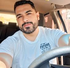 Max Castillo (@maxcastillox) • Instagram photos and videos