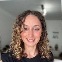 Laurie Diaz's Instagram, Twitter & Facebook