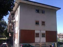Soggiorno con angolo cottura, soppalco. Appartamento Castiglione Delle Stiviere 30 000 80 000 Euro Enti E Tribunali