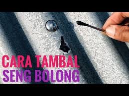 Tutup permukaan lubang dengan lembaran besi atau seng. Cara Tambal Seng Bocor Yang Ampuh Youtube