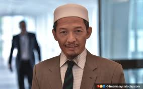 Born 22 march 1970) is a malaysian politician. Nik Abduh Kagum Lihat Semangat Juang Najib Dalam Kes Rasuah Src Free Malaysia Today Fmt