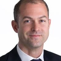 1100+ perfiles de «Stringer»