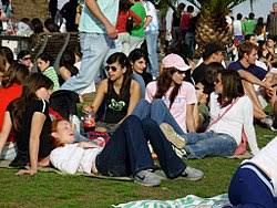 A falta de 1:22 minutos las women in black de movistar estudiantes viajan a gernika tanta ilusión como cautela para el. Dia Internacional De Los Estudiantes Wikipedia