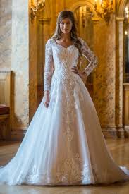 Simple wedding dresses show that less can be more, and prove that understated can be elegant and classic as much as anything fancy or detailed. Modest Wedding Dresses Modest By Mon Cheri