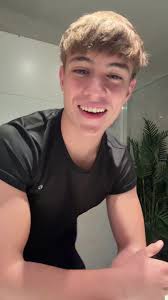 Tiene algo esta canción