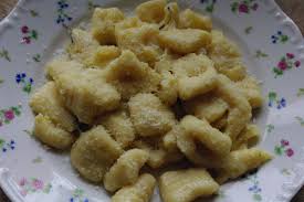 Autrement Dit Les Gnocchi Classiques Beurre Et Sauge 6 Personnes Preparation 1 H Cuisson 30 Min Ingredients Patate Vieille 1 Kg Gnocchi Recette Huile D Olive