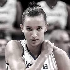 Jun 26, 2021 · um dia após a derrota para os estados unidos na final da liga das nações, zé roberto guimarães convocou a seleção brasileira feminina de vôlei para as olimpíadas de tóquio. Pin Pa Health And Sports