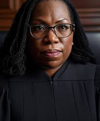 BreakingNews Supreme Court Rules that Trump can go ahead with mass layoffs  in 19 different agencies #DC The U.S. Supreme Court issued an 8-1 decision  giving the Trump administration the green light