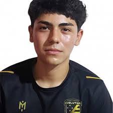 Andre Quiros's Instagram, Twitter & Facebook