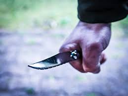 Der mutmaßliche täter wurde festgenommen. Mann Mit Messer Bedroht Wurzburg Erleben