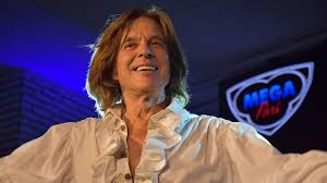 Jürgen ludwig drews (born 2 april 1945 in nauen near berlin) is a german schlager singer, musician, songwriter and actor. Jurgen Drews Schlager Star Entging Nur Knapp Dem Tod Promiplanet