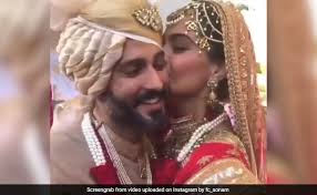 Select from premium anand ahuja of the highest quality. Sonam Kapoor Anand Ahuja Wedding From Family To Friends Sweetest Messages For The Newlyweds