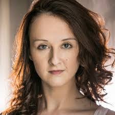 Shanna Logan's Instagram, Twitter & Facebook