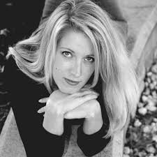 Franz Schubert's "Who Is Sylvia?" sung by vocal coach, Katherine Posner.  Need a singing teacher? Call Katherine