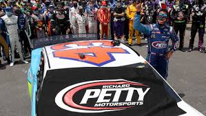 Financial group chairman kevin o'leary weighs in on target pulling out of canada and what missteps they took that lead them to this point. Nascar Releases Photo From Wallace S Talladega Garage Stall