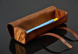 Wooden Leather Pencil Case Pen Glasses Etui Holder Pencil Etsy Artisanat En Cuir Etui Lunette Trousse Cuir