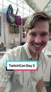 Vladimir Hyppolite's Instagram, Twitter & Facebook